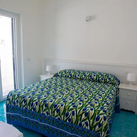 Bed & Breakfast Donnasilia