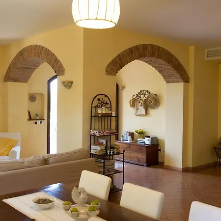 Bed & Breakfast Donnasilia 3*