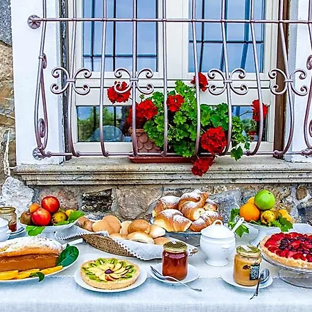 Bed & Breakfast Donnasilia 3*