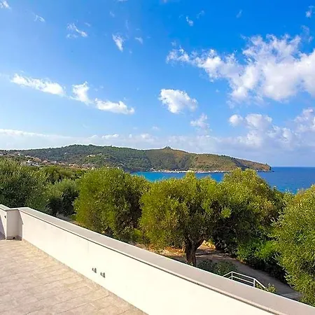 Donnasilia Bed & Breakfast 3*